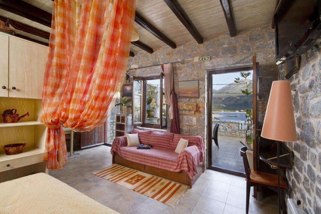 Elixirion Guest House Karavostásion المظهر الخارجي الصورة